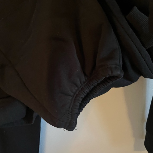 Juicy by juicy culture 2 piece jogging suit. Top xl bottom large - Picture 8 of 8